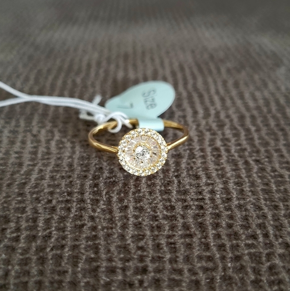 Rachel Zoe Dainty Gold💛 Disc📀 Ring💍 - NWT - Picture 9 of 16